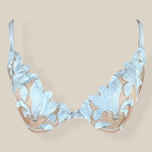 Fleur Du Mal LILY EMBROIDERY PLUNGE DEMI BRA - SOLD OUT POWDER BLUE - Picture 3 of 6